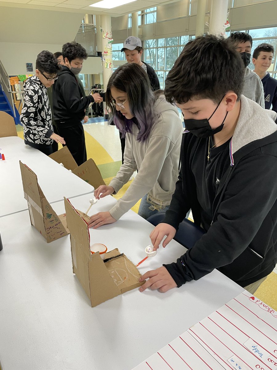 smurphyscience's tweet photo. AMS STEM Club showcased their cardboard arcade yesterday! There was skee-ball, pinball, basketball, plinko, and target practice. They worked incredibly hard designing, building, testing, rebuilding, retesting and so on. Very proud of these young engineers! #62Learns #62AMS https://t.co/jKCjfaN8Iw