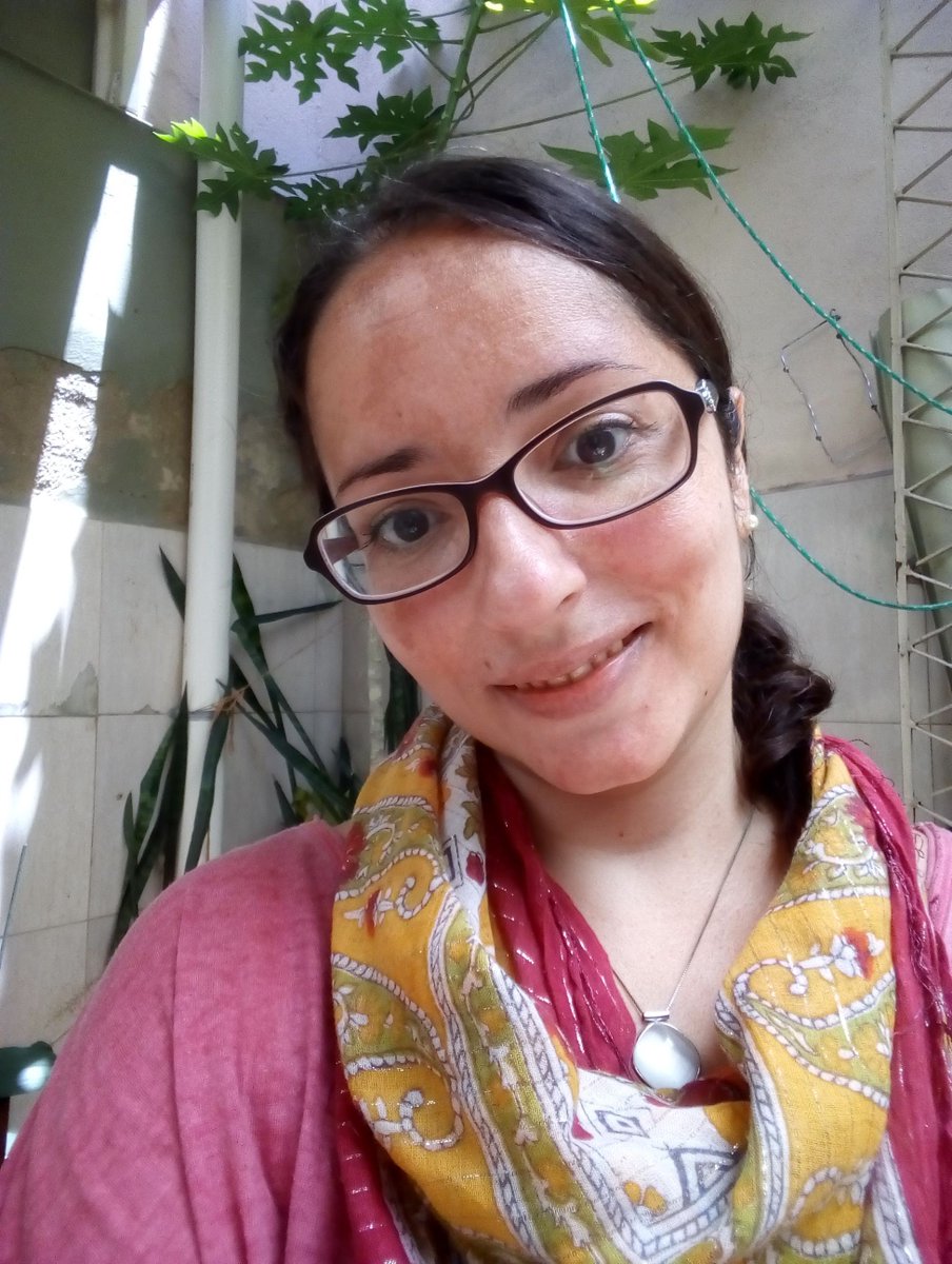 JMothio's tweet image. Petit poa!