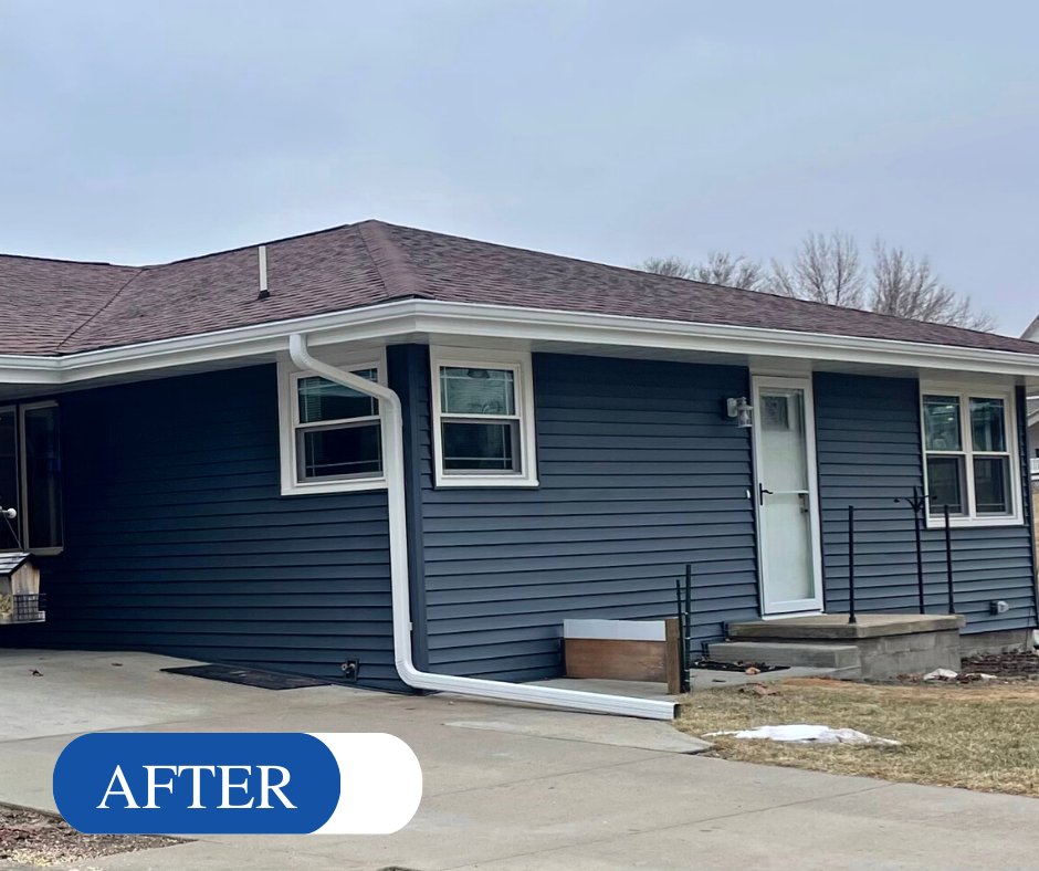 bureshhs's tweet image. This Panora homeowner got quite a facelift with new Cedar Knolls D4 Vinyl Siding in Deep Water and Pella 250 Series Vinyl Windows! 😍😍 Let us what you think down below!