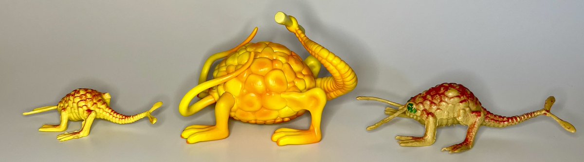SixbyFire's tweet photo. New Rust Monster from @Kidrobot as part of their Dungeons &amp; Dragons collection. It’s about 90mm long &amp; 70 mm tall. Shown with smaller scale original “rust monsters” which were bagged &amp; unnamed toys until D&amp;D designers used them as monsters, later this one became the #rustmonster! https://t.co/2CbD1ALIJJ