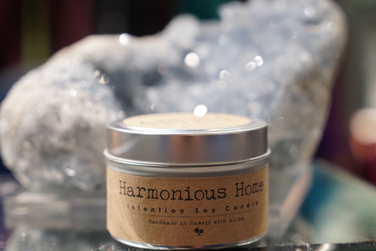 AlohaElixir's tweet image. Cleanse and bless the environment you inhabit with positive energy. Create a harmonious home with the power of intention. #AlohaElixir #harmonioushome #intentioncandles