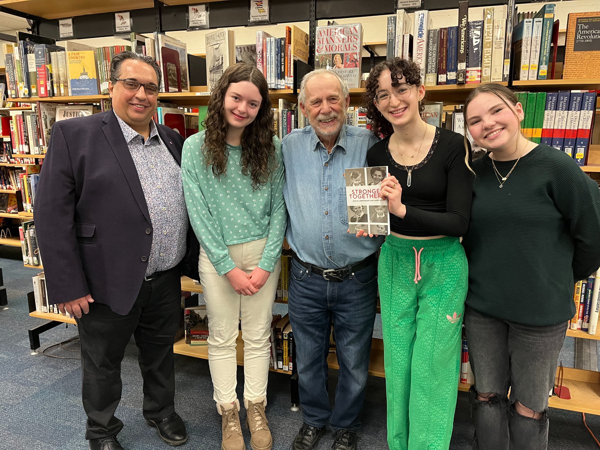 CanadianFSWC's tweet photo. Yesterday, @esaevents welcomed #Holocaust survivor Andy Reti to share his testimony w/ 50+ staff members, w/ an introduction from Jewish Culture Club student leaders.

We're always inspired by teachers &amp; students who look to advance their knowledge &amp; commit to act against hate. https://t.co/0BWgWvAwoD