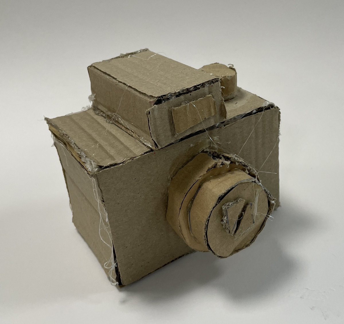 DesignTechLMS's tweet image. Year 9 3D Product Designers showing off their cardboard prototyping skills