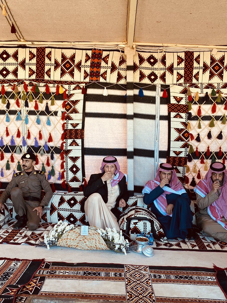 Artawiyah__'s tweet photo. تحت رعاية صاحب السمو محافظ المجمعة ، افتتح سعادة رئيس مركز الارطاوية أ/ مسير بن سلطان الدويش وبحضور مدير مركز التنمية بروضة سدير ورئيس جمعية التنمية  ومدراء الدوائر الحكومية ورؤوساء المراكز ، فعاليات #مهرجان_الارطاويه_التراثي_الاول 
الذي يستمر حتى23/1/2023
@AbuAbusultan666 https://t.co/uQQUpXkf8p