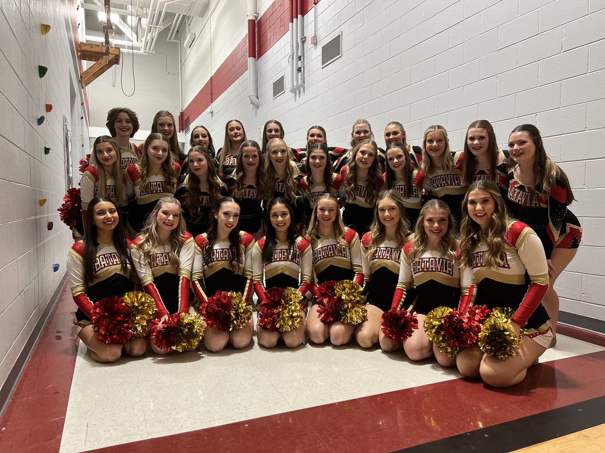 Big Weekend for DT! Performing at basketball games Friday night and varsity Saturday night @ Night of Hoops! Varsity competes @Sectionals Saturday afternoon @ GHS @ 2:42 RED OUT!! JV competes Sunday @ Glenbrook South in JV Championships @ 2:48. Good Luck DT!!! #BulldogStrong