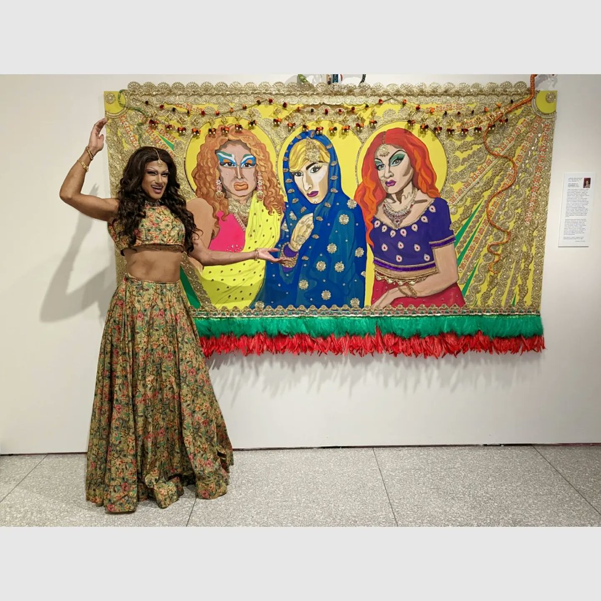 MasalaSapphire's tweet photo. I'M CRYING!!!  I cannot believe there is a painting of me hanging in a museum!!! Of course I had to take a road trip (back in November) to go see it. Such an incredible experience, I will never forget this day. https://t.co/4qL9FeNNjh