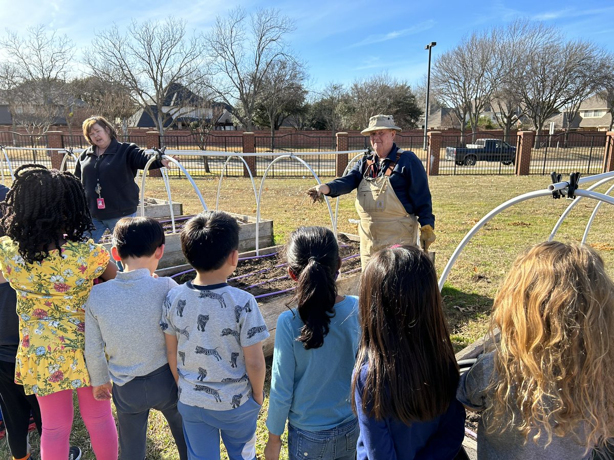 Beth Reeves tweet media