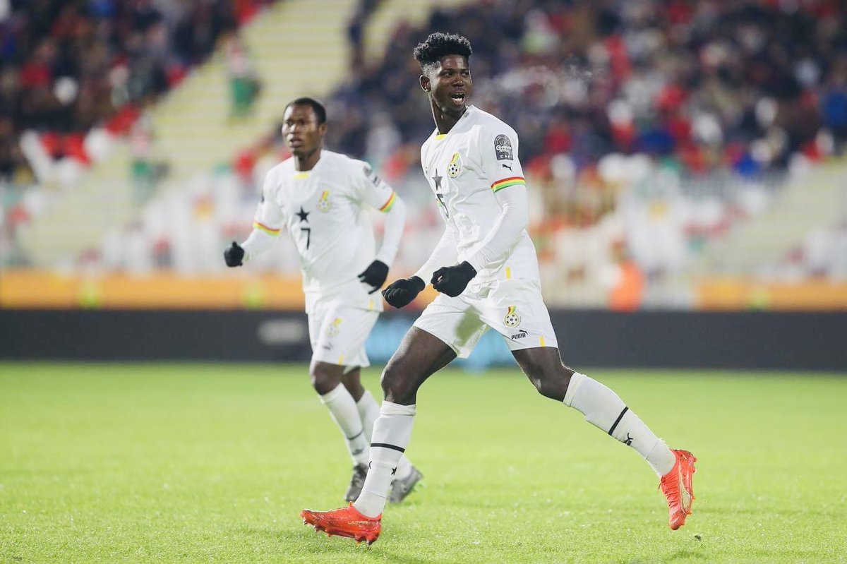 Mafiacomedygh1's tweet photo. 𝗙𝗨𝗟𝗟 𝗧𝗜𝗠𝗘 ! It's all over at the Stade Chahid Hamlaoui 🏟
BIG WIN ! 🔥🇬🇭

🇬🇭 Ghana 3️⃣-1️⃣ Sudan 🇸🇩

⚽️ Konadu Yiadom 45+3’, Daniel Afriyie Barnieh 64’, Suraj Seidu 90+8’. 

#GHASUD | #BlackGalaxies | #BringBackTheLove |#TotalEnergiesCHAN2022 https://t.co/hfFBrvjr4h