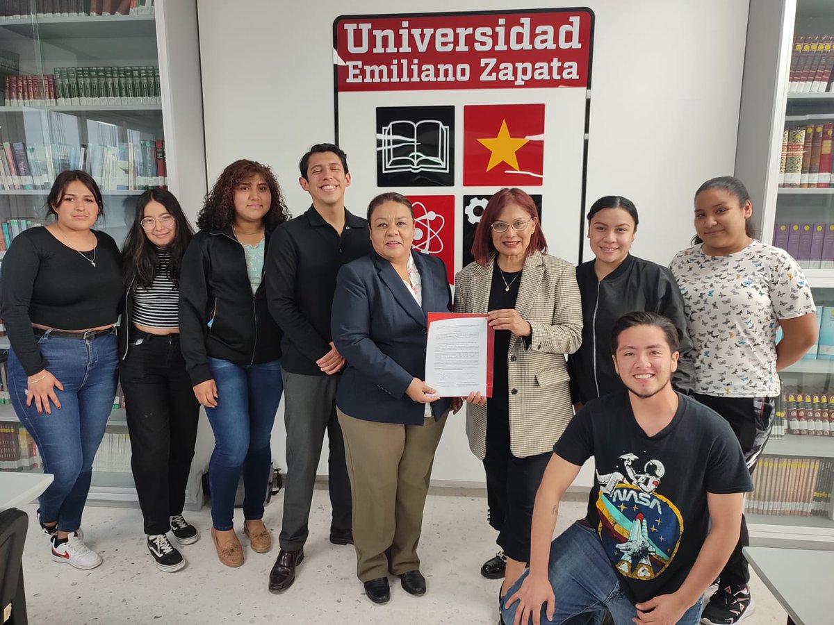 uemilianozapata's tweet photo. 🤝🌐Hoy se firmó el acuerdo de colaboración con el Instituto Municipal de la Familia, de San Pedro, Garza García, Nuevo León, donde nuestros estudiantes de la Licenciatura en Trabajo Social y Comunitario #UNEZ, estarán apoyando en la elaboración de diagnósticos comunitarios. 🤎🔔 https://t.co/4jeFiWrvkY
