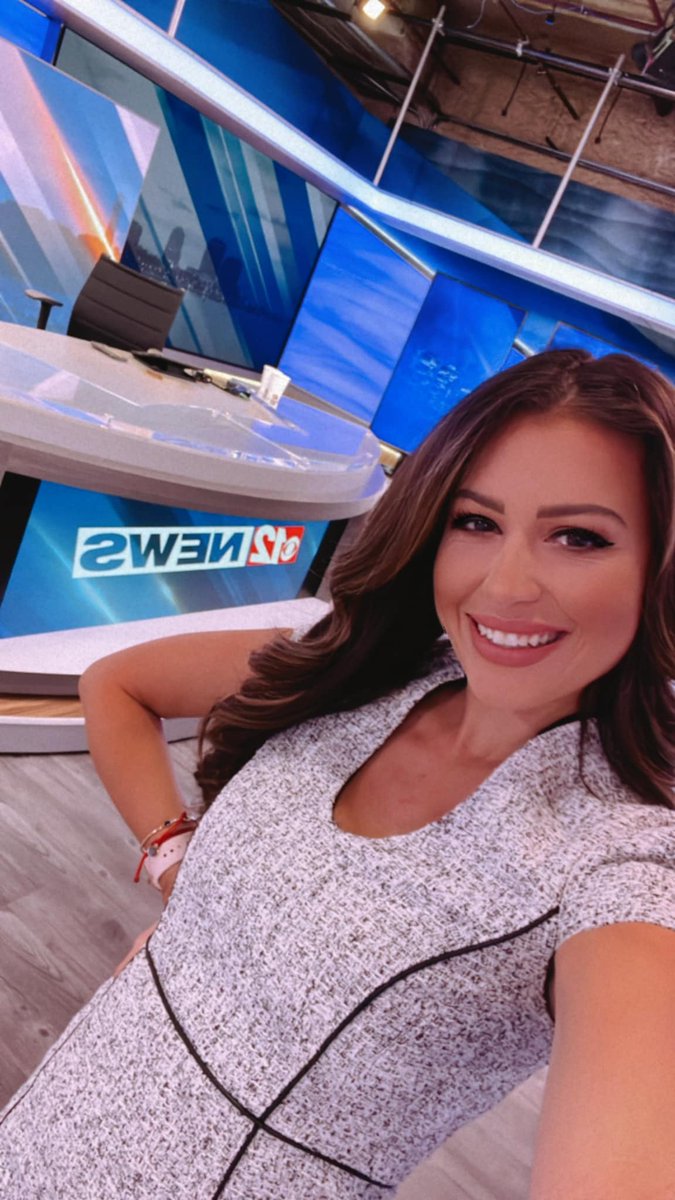 cbkmediamgt's tweet photo. Client @StefanyCBS12 is celebrating three years this month at WPEC (CBS). Stefany has been a tremendous addition to the West Palm market as a news anchor, breaking news live reporter and investigative journalist.
#WestPalmBeachTVNews
#NewsAnchor
#NewsReporter
#CBS12
#TeamCBK https://t.co/x7HiSdC4mc