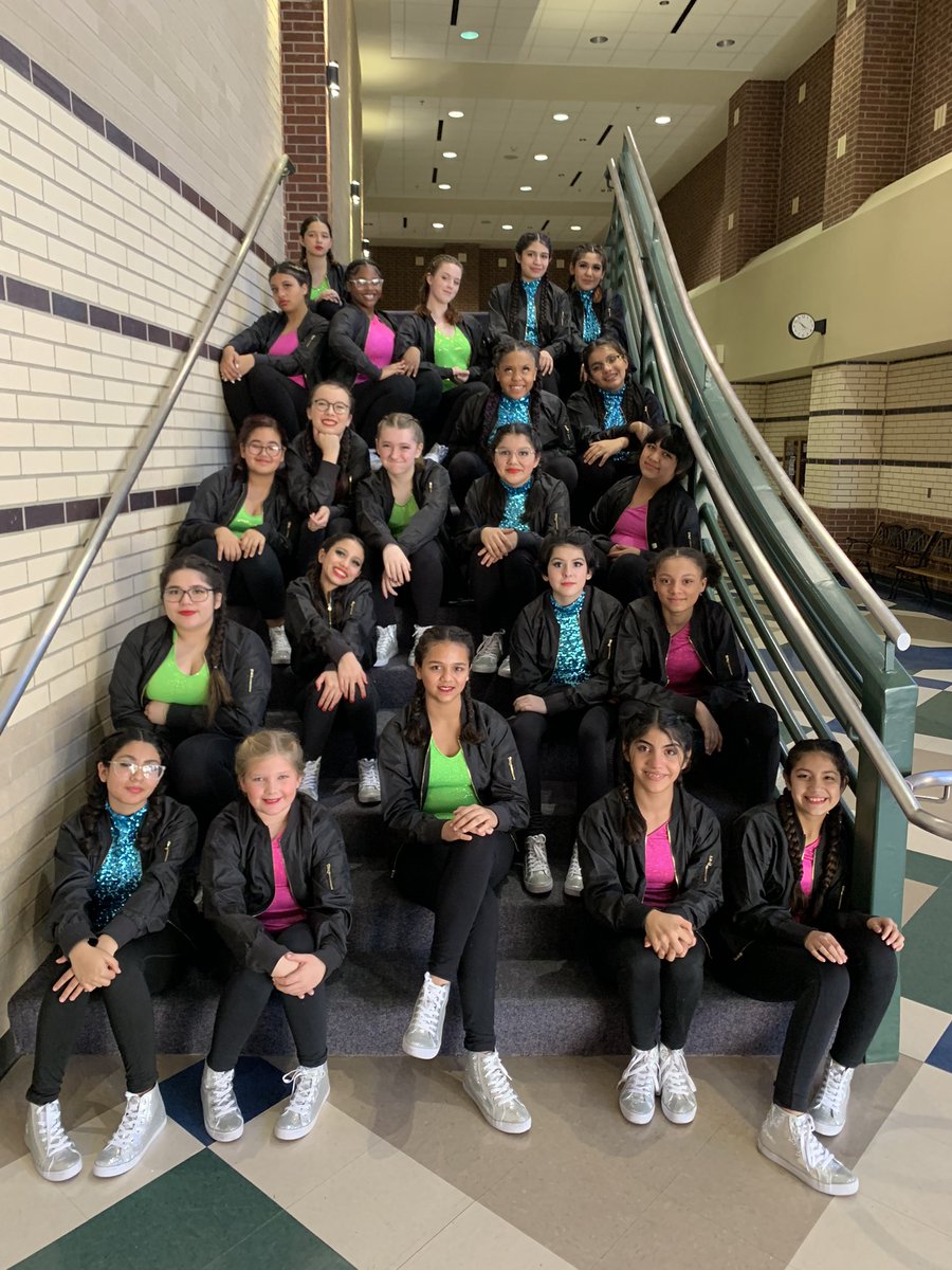 Ready for showtime! Proudly reppin’ Hobby Dance! #WinterSpectacular2023 #HobbyDance <a href="/NISDHobby/">William P Hobby</a> <a href="/NISD_FineArts/">Northside Fine Arts</a> <a href="/ElCarranco1/">Lawrence Carranco</a> @JaimeHeye