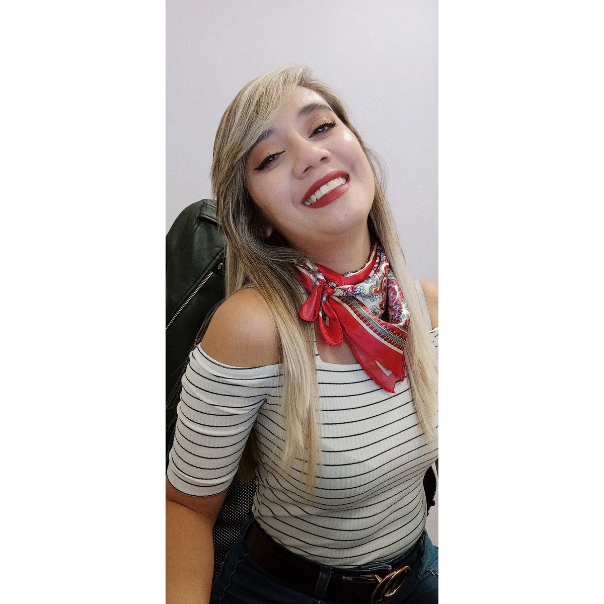 JackieAnton's tweet photo. #NuevaFotoDePerfil https://t.co/Yfm0lBmcEG