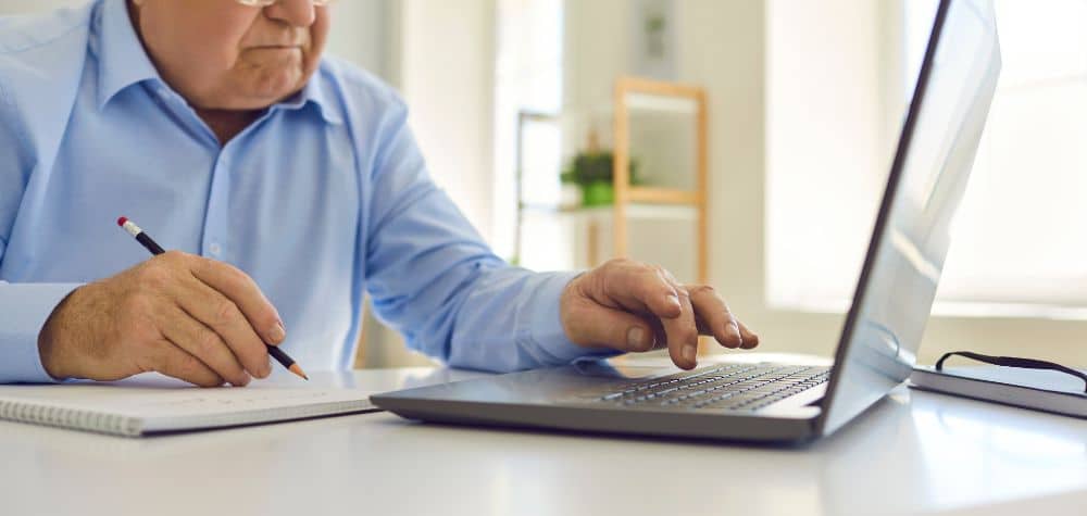 IntramarkInsure's tweet image. Retiring comfortably is the goal of many and with fixed annuities, this dream can be achieved. When using this type of contract, you make specific payments to the provider who

bit.ly/3QRoXg2