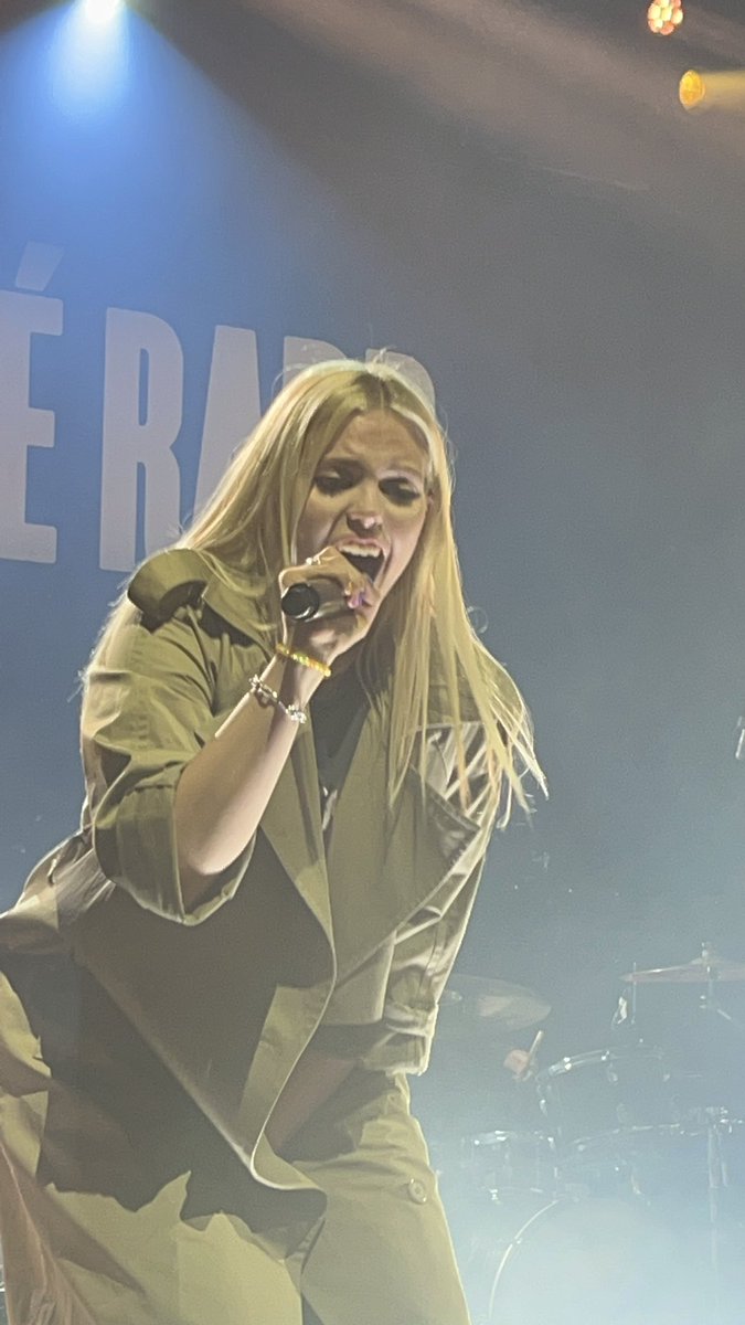 reneesrapp's tweet photo. can’t believe these pics came from my phone 🥺 https://t.co/TYvsTt0HJn