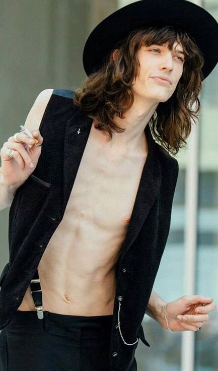zhuangzhanhe1's tweet photo. #malespo #manspo https://t.co/ysNnMv1ngA