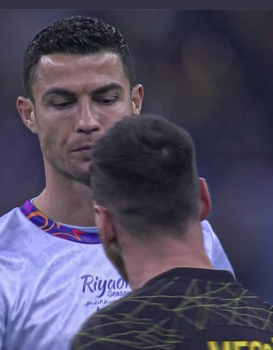 Trinyman's tweet photo. @Mohamed75601516 CRy7 not even worthy enough to look into the eyes of Greatness https://t.co/3i5ZqM0j7p
