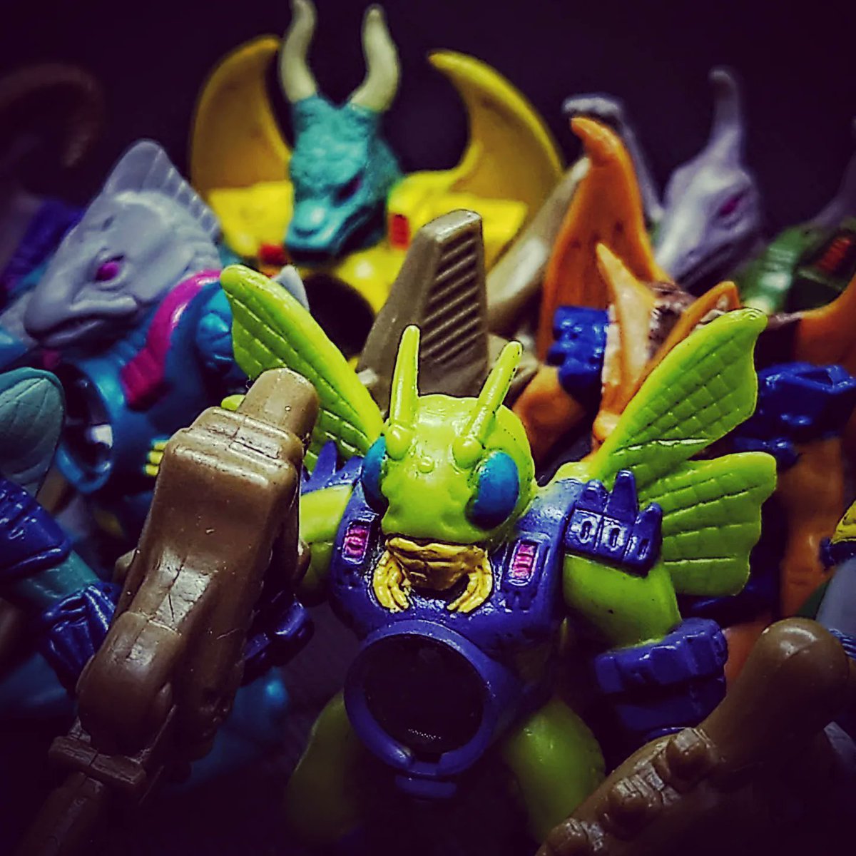 Beastformers's tweet photo. A bunch of Badass Beasts, aka the high-end or Japanese exclusives. 

For more information about the Laser Beasts, aka Shadow Warriors, visit the Beastformers Blog (link in bio) 

Enjoy the Beasts!

#レーザービースト #LaserBeasts
#ビーストフォーマー  #Beastformers #BattleBeasts https://t.co/qe1Mh9DXLX