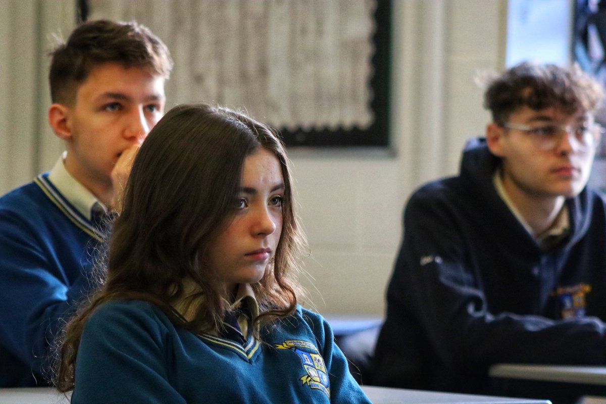 CollegeMerlin's tweet image. Former Merlin College and current University of Galway student Patrick Kelly spoke to the 5th Year history students about the RSR project in leaving cert. 

Thank you Patrick for coming in to the school and we wish you every success in the future!

#HistoryWeek2022