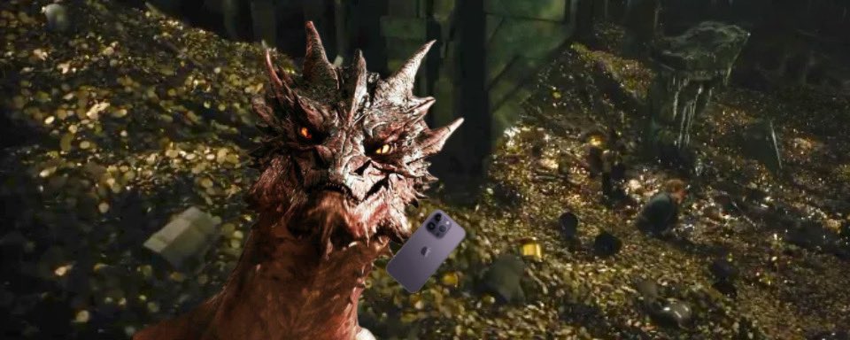 Hum_farting's tweet image. did , yuo   knoee ‘   that   ,  tehr  is  “  gold   ‘ in  a phones??