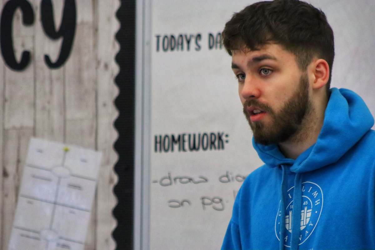 CollegeMerlin's tweet image. Former Merlin College and current University of Galway student Patrick Kelly spoke to the 5th Year history students about the RSR project in leaving cert. 

Thank you Patrick for coming in to the school and we wish you every success in the future!

#HistoryWeek2022