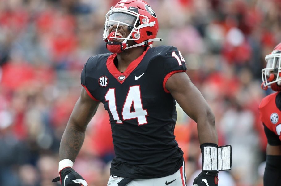 BarstoolHusker's tweet photo. FORMER 5⭐️ GEORGIA TE HAS COMMITTED TO NEBRASKA

ARIK GILBERT IS A 6’5” 250 POUND TE AND THE #5 PLAYER IN THE CLASS OF 2020 #GBR https://t.co/BYCsV4OJ8D