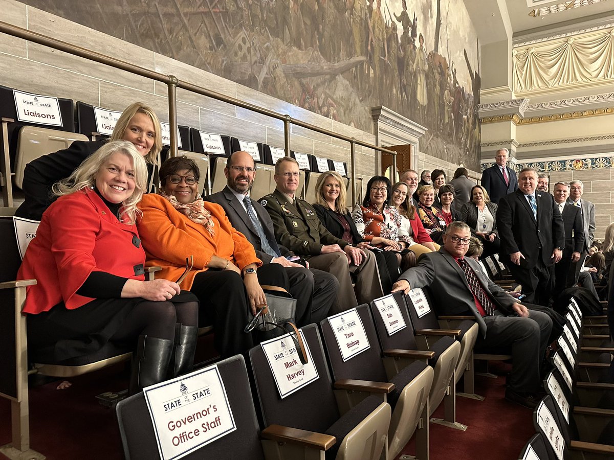 #MissouriProud to be on @GovParsonMO’s Cabinet w/his support of <a href="/MoGov/">State of Missouri</a> staff by investing in professional development, >compensation &amp; benefits that recognizes the hard work, heart &amp; dedication across our state workforce. <a href="/MOLabor/">MO Dept of Labor</a> team knows that “we are not done yet!” #WeServeMO