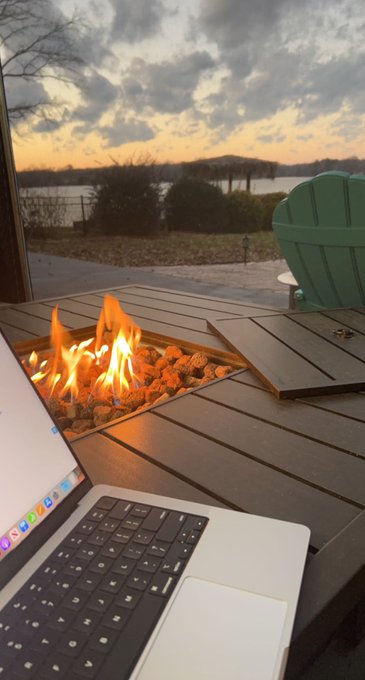 Replying to messages on the lake 🤍 https://t.co/3OtwfmznSE<a href="/tag/onlyfans"class="tags"><span>#onlyfans</span></a><a href="/tag/onlyfansbabe"class="tags"><span>#onlyfansbabe</span></a><a href="/tag/onlyfanspromo"class="tags"><span>#onlyfanspromo</span></a>