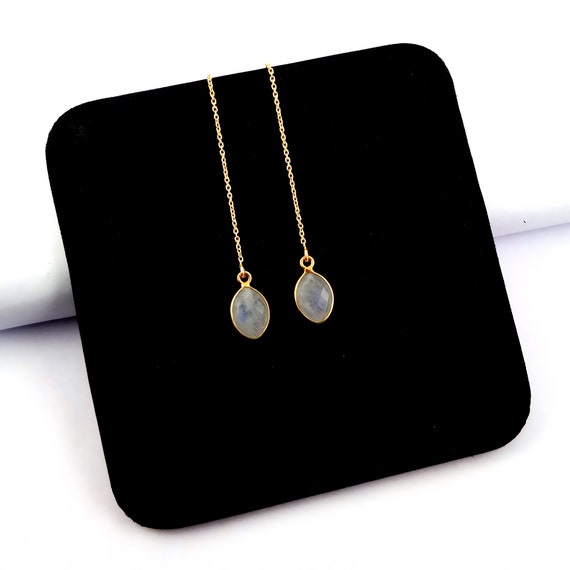 Pinkcityjewels's tweet photo. 18k Gold Plated Rainbow Moonstone Marquise Gemstone https://t.co/Z5Agz4r0HO #threaderearring #earthreaders #goldthreader #longthreader @etsymktgtool https://t.co/eQiPLOHMFU