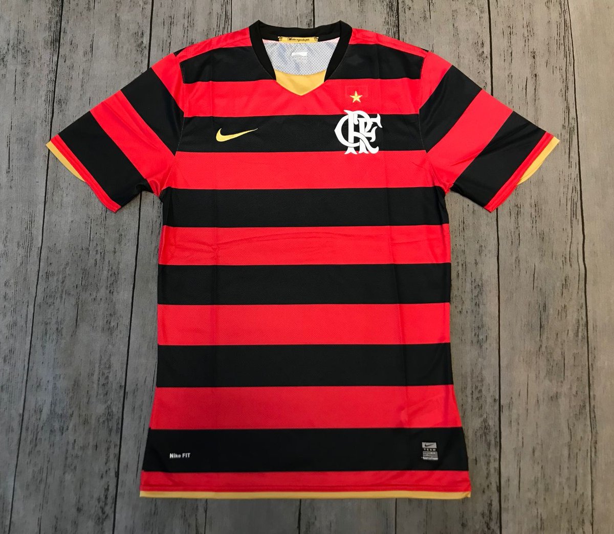 Essa não saí de moda nunca!🔥❤️🖤