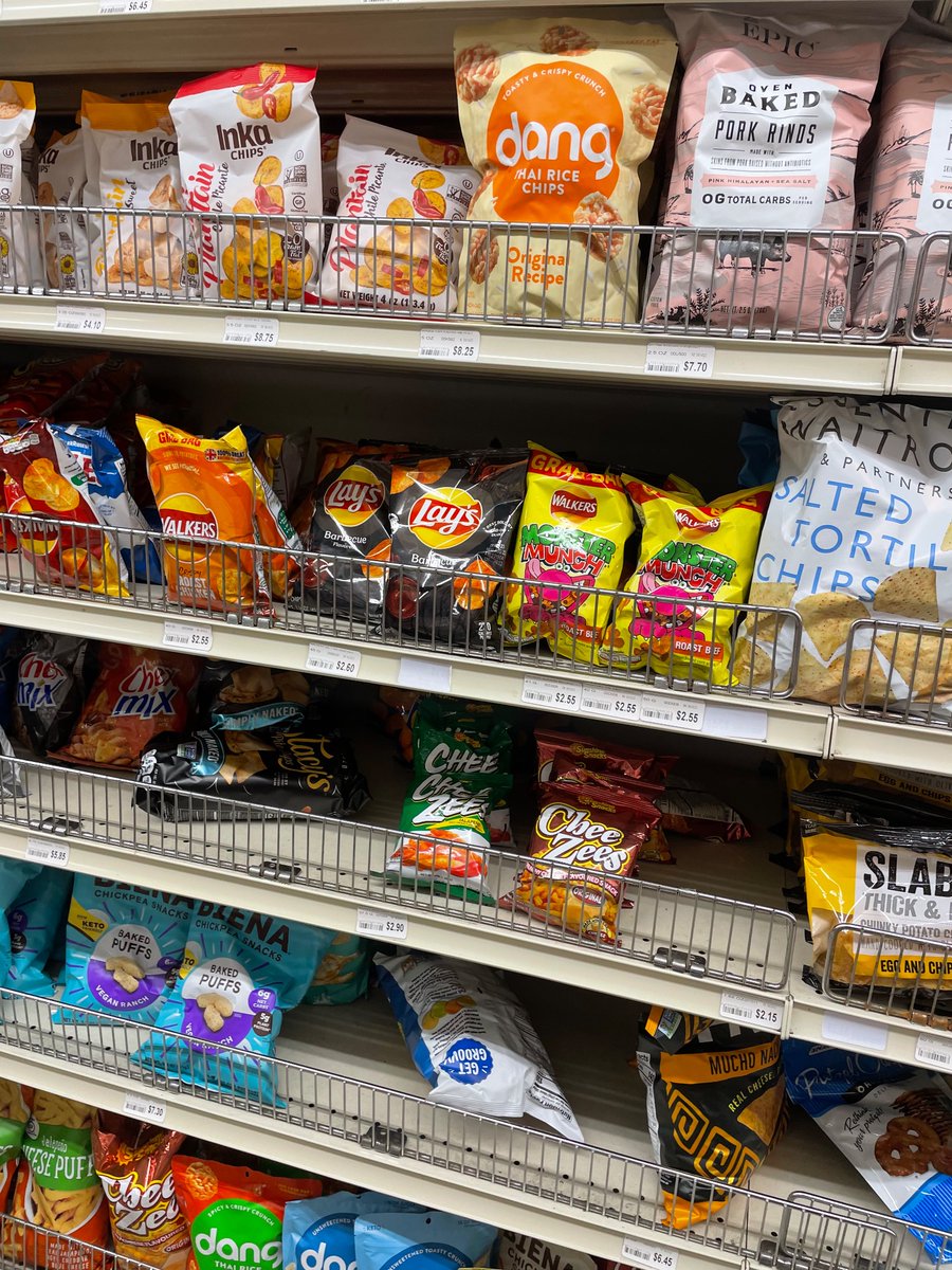 RuslanRod21's tweet photo. Tbtazo de las misteriosas playas de Bermudas y cartuchito de lays a 2 palo$ https://t.co/BmHBx0hR8g