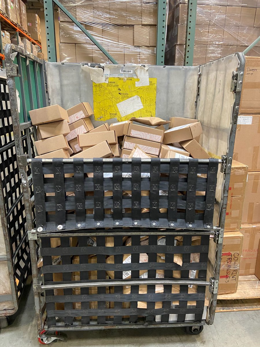 Packing 📦 Shark Tank orders with the team! @wearekinfield <a href="/nicholempowell/">Nichole Powell</a>