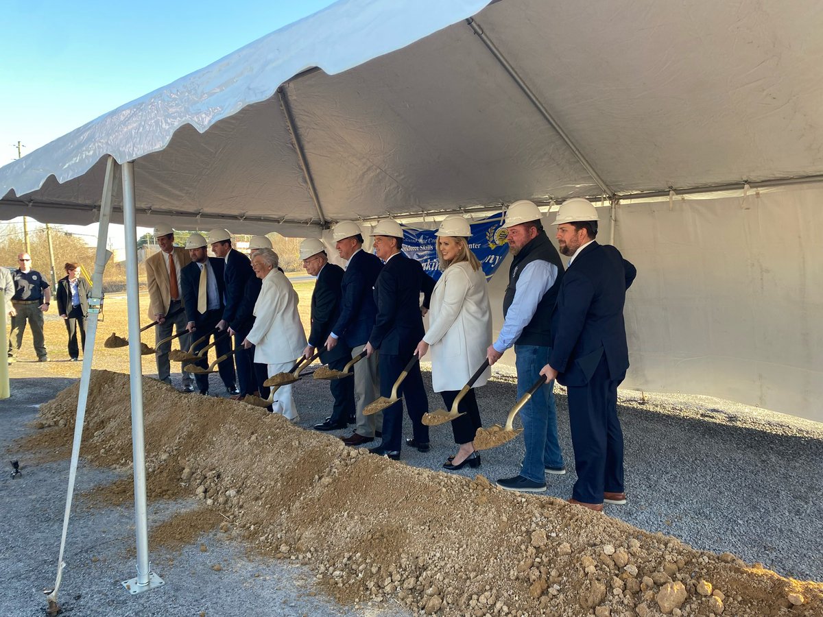 Snead State Groundbreaking Ceremony!  Great day for Marshall County!  <a href="/CindyWigleySup/">Cindy Wigley</a> <a href="/LauraByars4/">Laura Byars</a> <a href="/abnaugher/">BNaugher</a> <a href="/marshall_school/">Marshall CO. Schools</a>