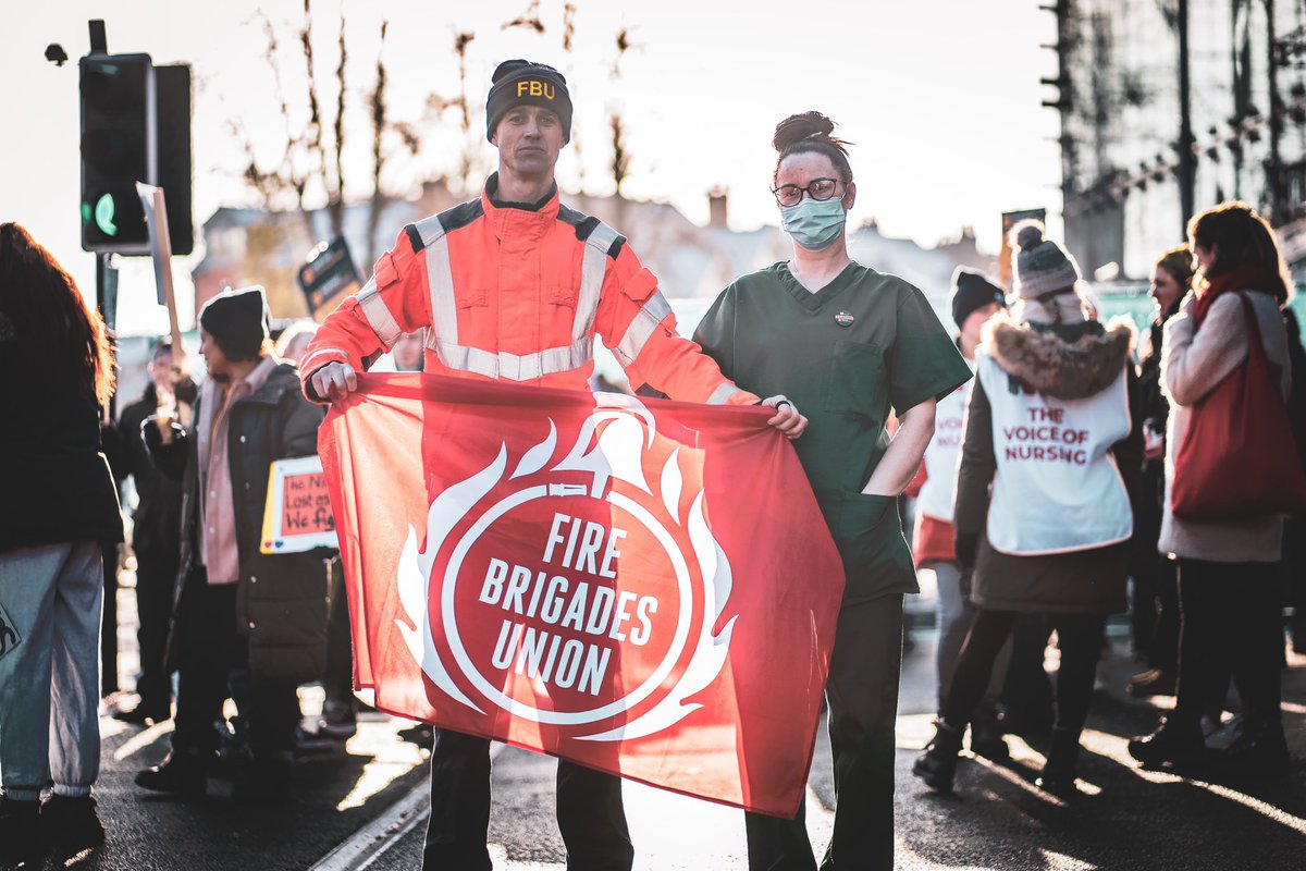 The Nurse’s fight is the Firefighter’s fight  

Solidarity with our Comrades in the <a href="/theRCN/">The RCN</a> <a href="/RCNManCentral/">RCN Manchester Central Branch</a> ✊🏻

<a href="/FBUManchester/">FBUManchester</a> <a href="/fbunational/">Fire Brigades Union</a> Members on the picket line with our amazing Nurses

#EnoughlsEnough #fairpayforthefrontline