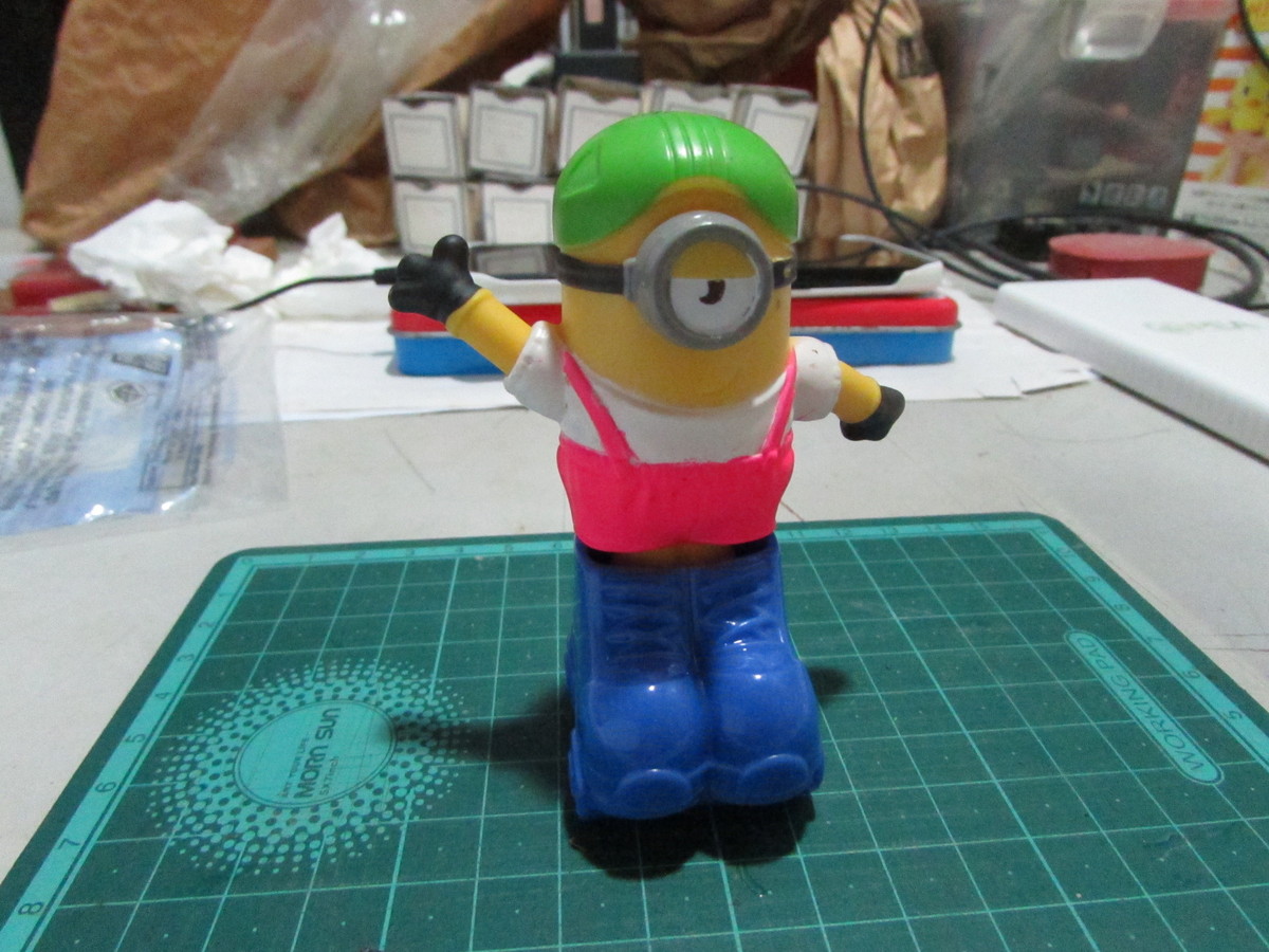 Lemongrass-Studio : Figure Photos Collection Blog: McDonald's Playset : Minions (Rollerskater Stuart): lemongrass-figure.blogspot.com/2023/01/mcdona…

#Minions #theriseofgru #McDonalds #toys #ミニオンズ #マクドナルド #おもちゃ #มินเนี่ยน #แม็คโดนัลด์ #ของเล่น