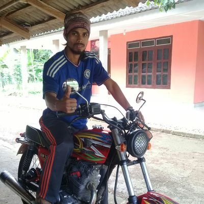 saya_mechi17's tweet photo. CB MENOLAK PUNAH ##CB100 #CBGELATIK #MOTORTUA #MOTORCLASSIC #GLNEOTEG #GLPRO96 #CBLove https://t.co/3brERumsOs