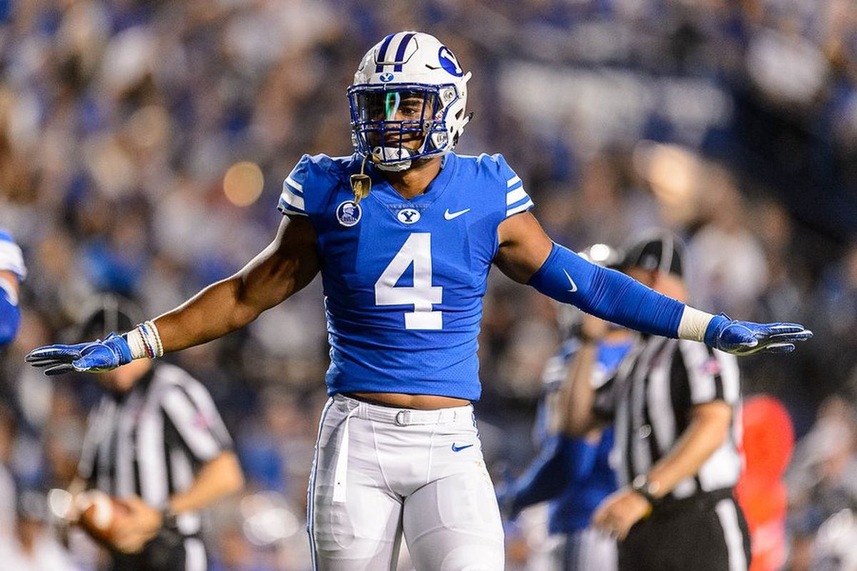 ZayPatterson24's tweet photo. After an amazing Discussion with @Justin__Ena I am beyond blessed to have earned a full ride scholarship from @BYUfootball!!
@BrandonHuffman @CoachRonquillo
@TFordFSP @RealMG96 @GregBiggins @Murdock_02 @Caldwell06 https://t.co/fKclfxo8Vm