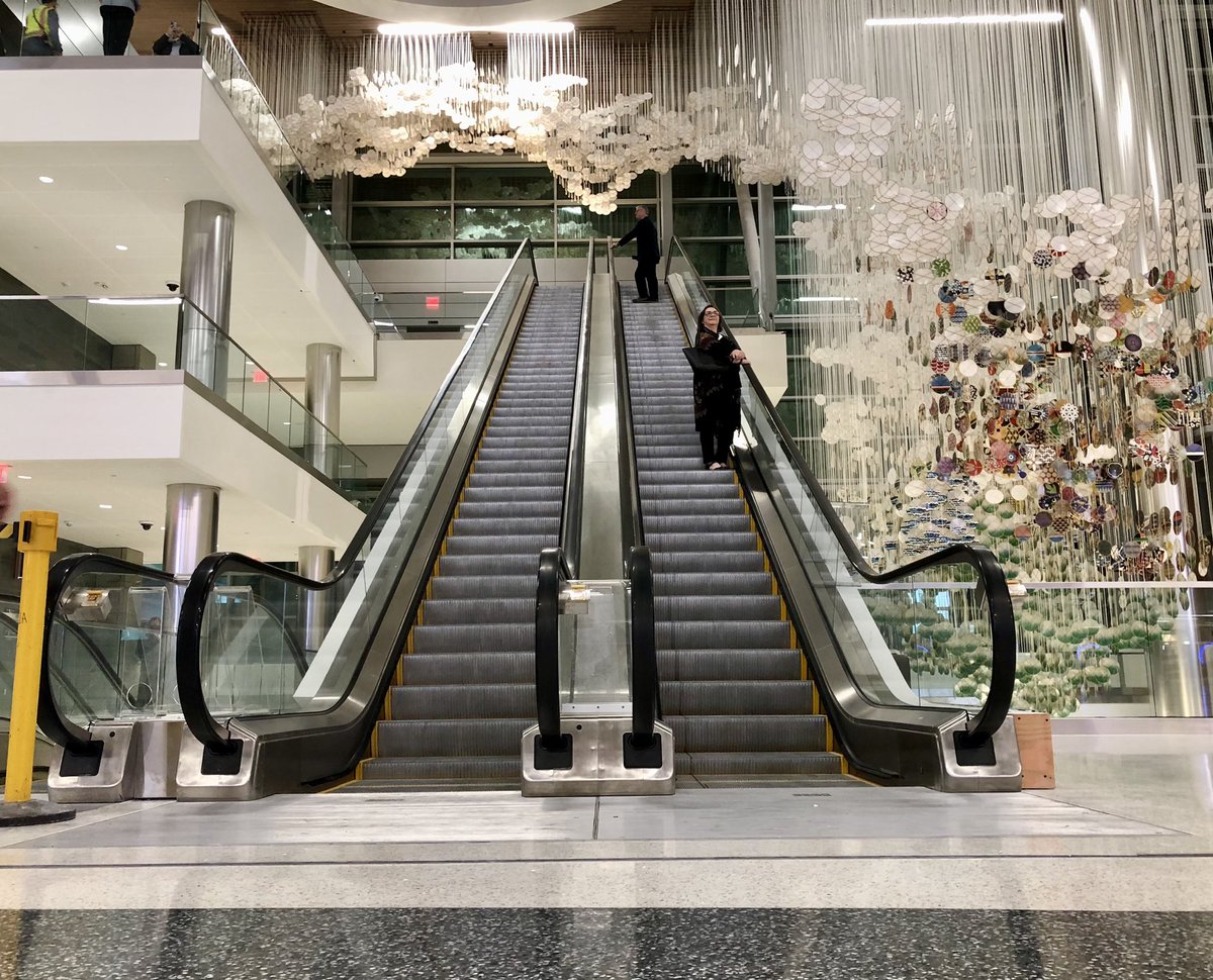 MattLargen's tweet image. The new Grand Lobby at @Fly_Nashville is extraordinary, and even includes an image of the @NatchezTraceNPS bridge in Williamson County, TN