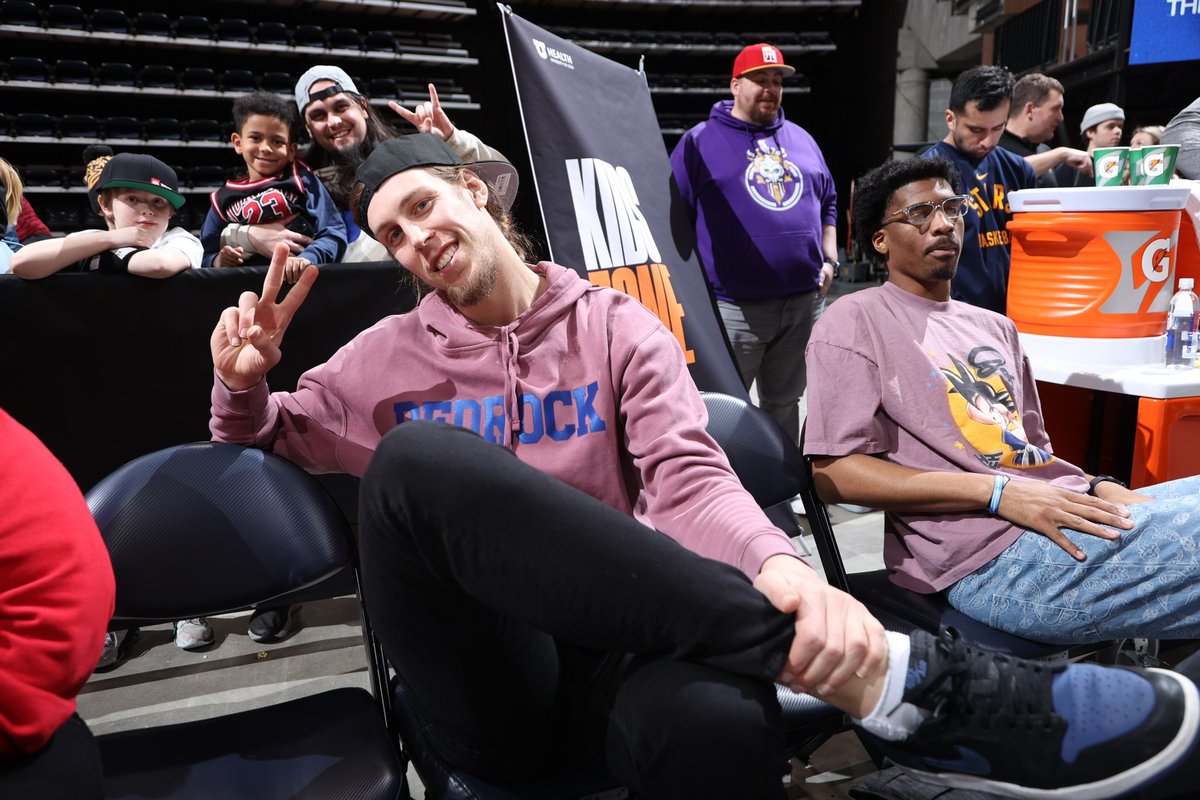 slcstars's tweet photo. Attendance Noted ☑️ 

Always a pleasure @utahjazz 💜 https://t.co/3WFln6mK64