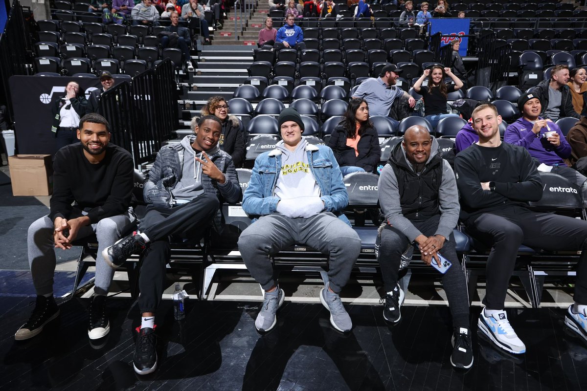 slcstars's tweet photo. Attendance Noted ☑️ 

Always a pleasure @utahjazz 💜 https://t.co/3WFln6mK64