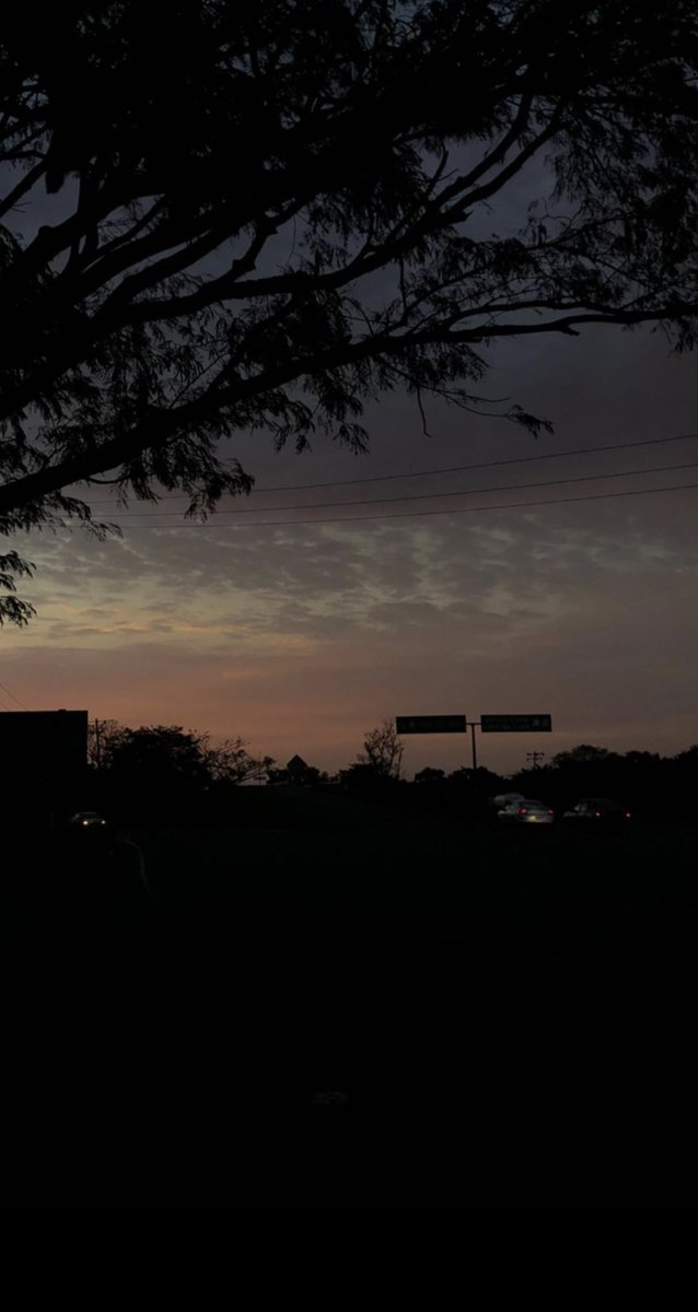 Hay atardeceres que no necesitan descripción…

#18Ene #2023SMA #hoy #FotoDelDia #photo #photooftheday #twitter