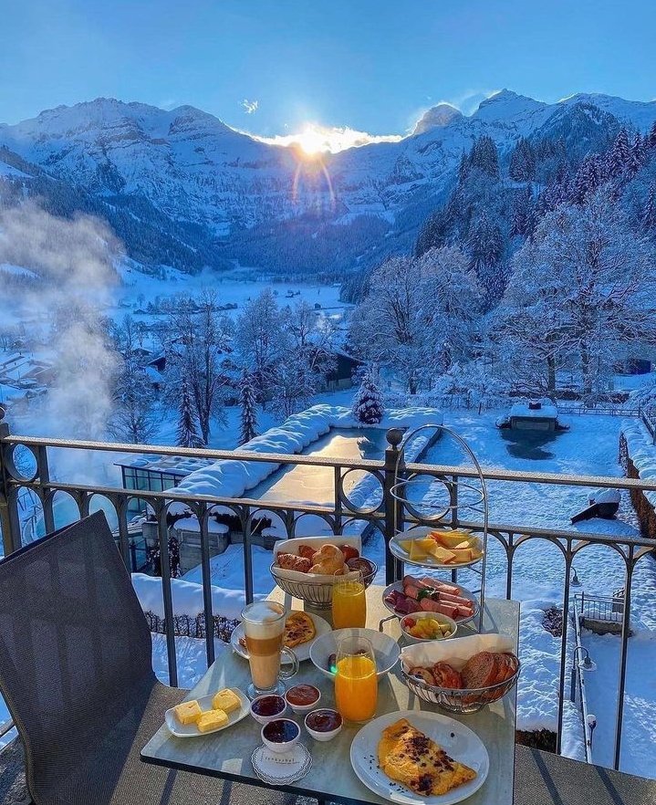 Switzerland 🇨🇭❄️🤍❄️