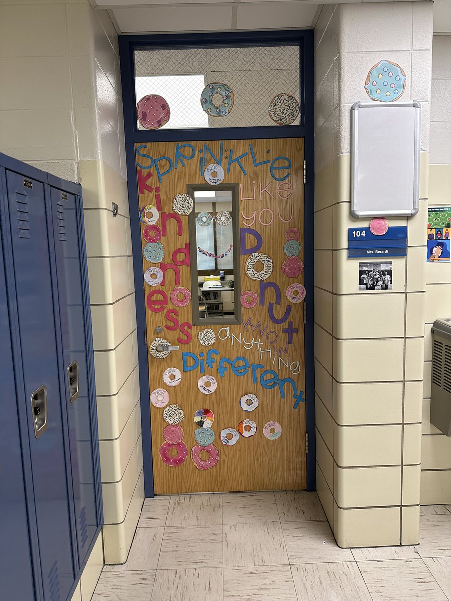 Sprinkling kindness in the 8-1 hallway for Kindness Week. #MMSFalcons#d83shines