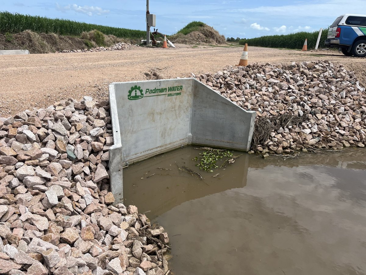 It’s great to see the impact our culverts and headwalls are having on the Burdekin. 

This new crossing is doing a great job allowing continued access even after the recent heavy rainfall #theburdekin #maxiFlow #drainagesolutions