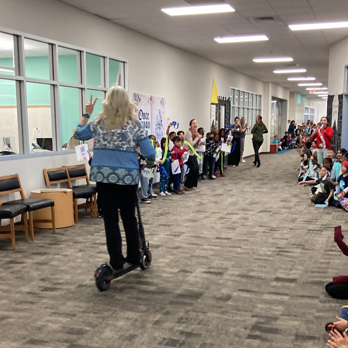 We’re shouting it from the roof tops! We have the <a href="/CyFairISD/">Cypress-Fairbanks ISD</a> Elementary Principal of the Year at our school!! Congrats Ms. Brenz!! 🐺❤️