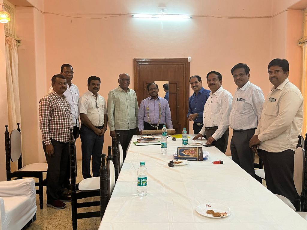 Meeting taken by Shri D M Raipure, Chairman, TBB with TB Board officers on 17.01.2023
