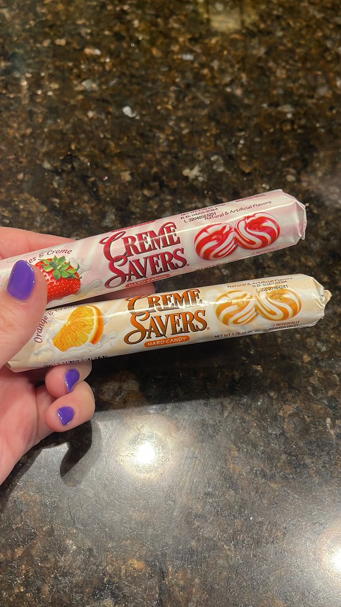 chlsealately_'s tweet photo. 3 years later and I shrieked in Giant Eagle today 😱😱 https://t.co/0jdYVWh2IZ
