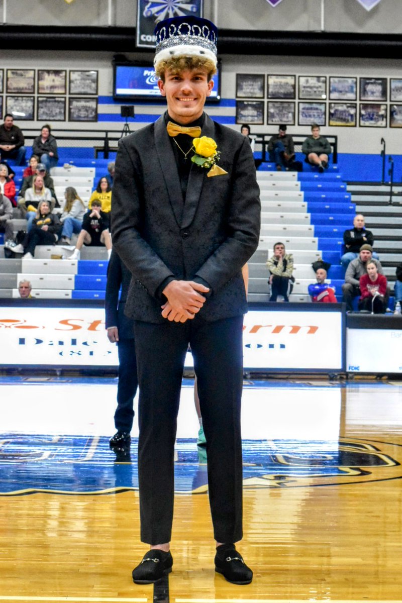 256StuCo's tweet photo. Congratulations to our 2023 Basketball Homecoming Court and to our new king Jake Ottersbach!!

@WPMQ993 https://t.co/H1AO3TJja9