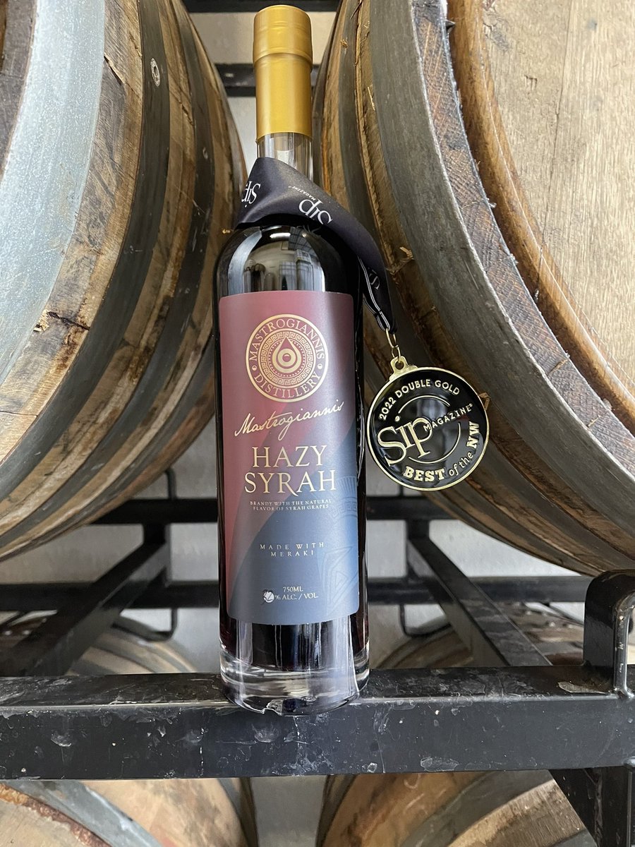 GreekDistillery's tweet photo. Aged grape brandy meets fresh Washington Syrah Grapes. #MadeWithMeraki #HazySyrah #WAWine https://t.co/RuolSLgAcp