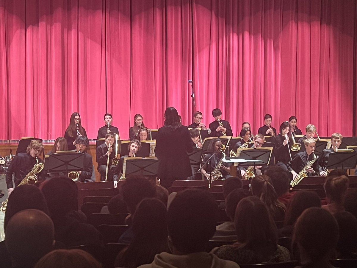 Carson Middle School tweet media