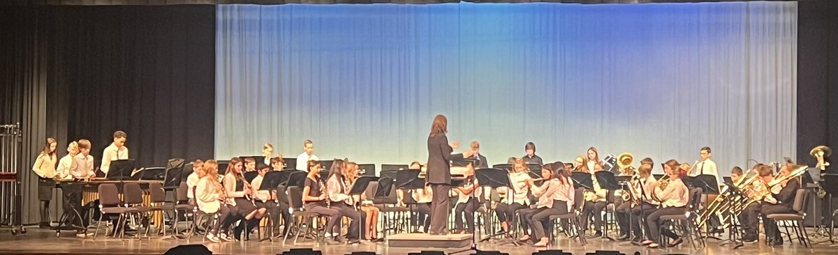 Carson Middle School tweet media